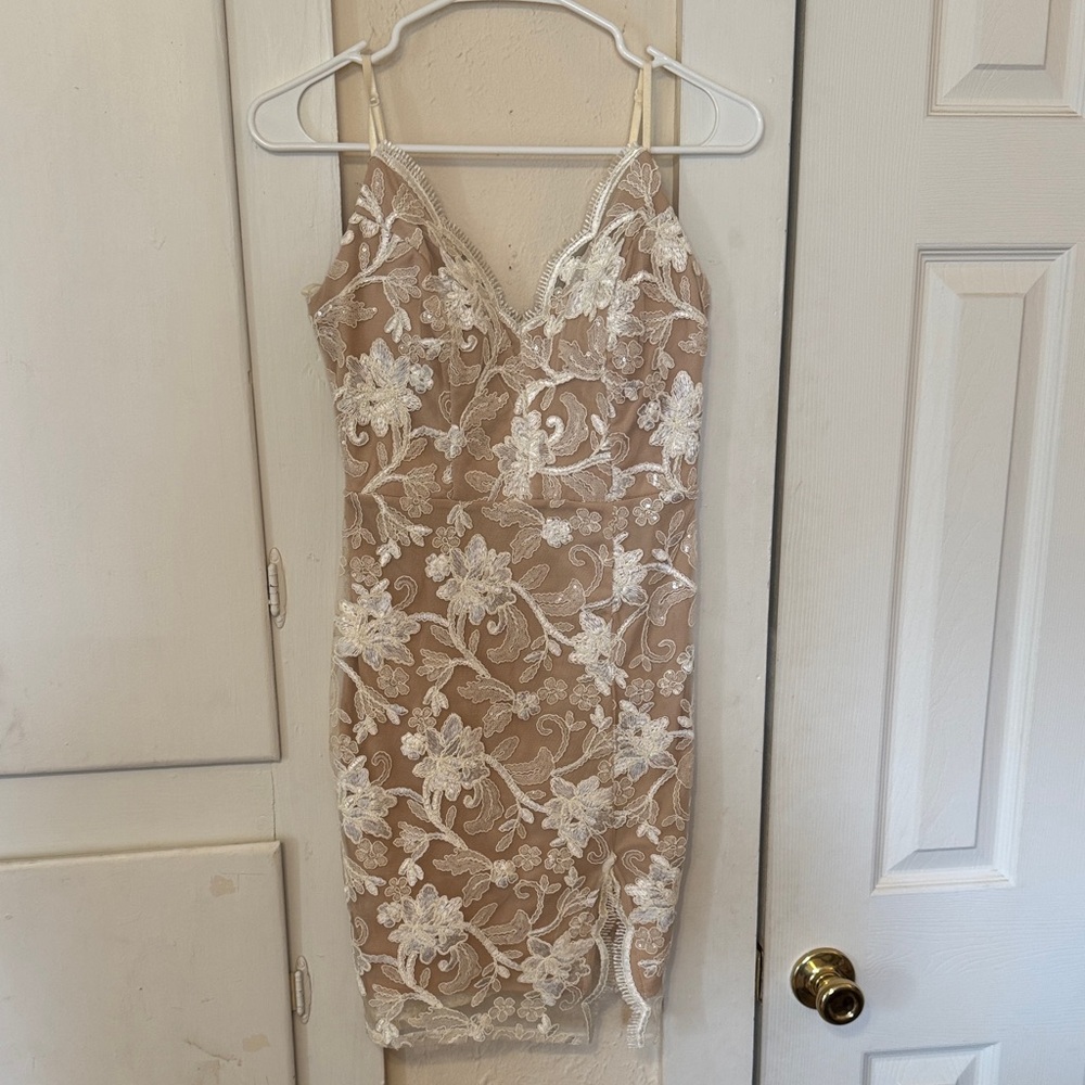 Elegant Lace Mini Dress